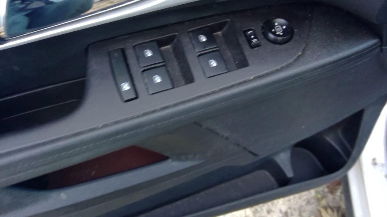 Audio Equipment Radio Receiver AM-FM-MP3-USB Opt Ufu Fits 16-17 EQUINOX 1181210