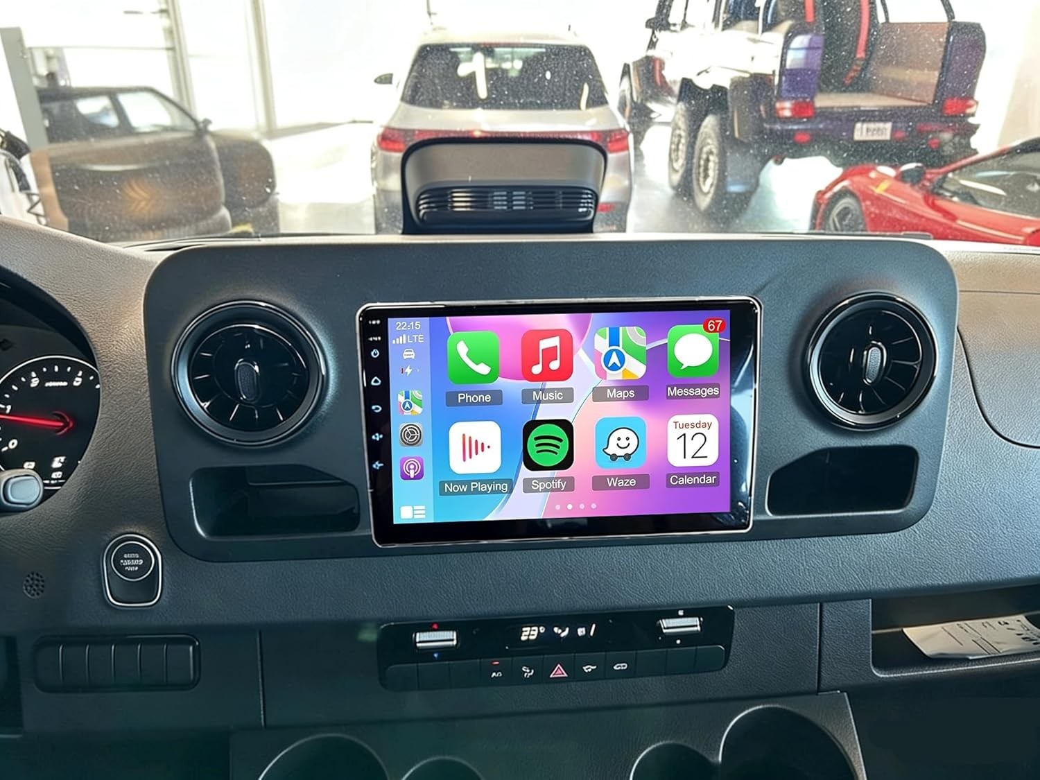 For 2019-2023 Mercedes-Benz Sprinter CarPlay Android 13 Car Radio Stereo FM Navi