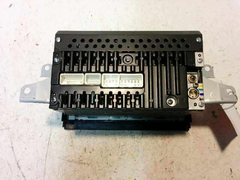 Audio Equipment Radio Receiver Dash CD And Cassette Fits 04-05 SIENNA 656716