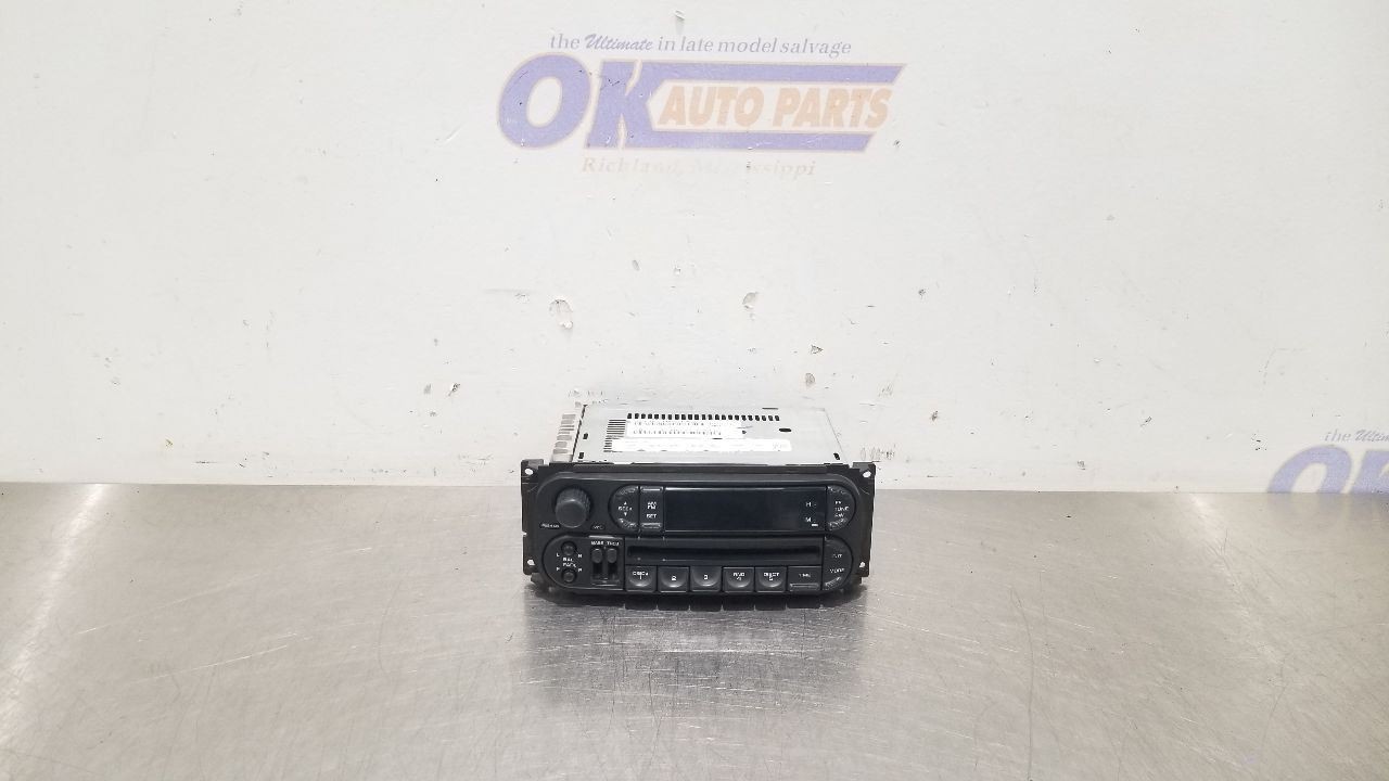 03 DODGE RAM 2500 RADIO AUDIO RECEIVER HEAD UNIT 05064354AJ