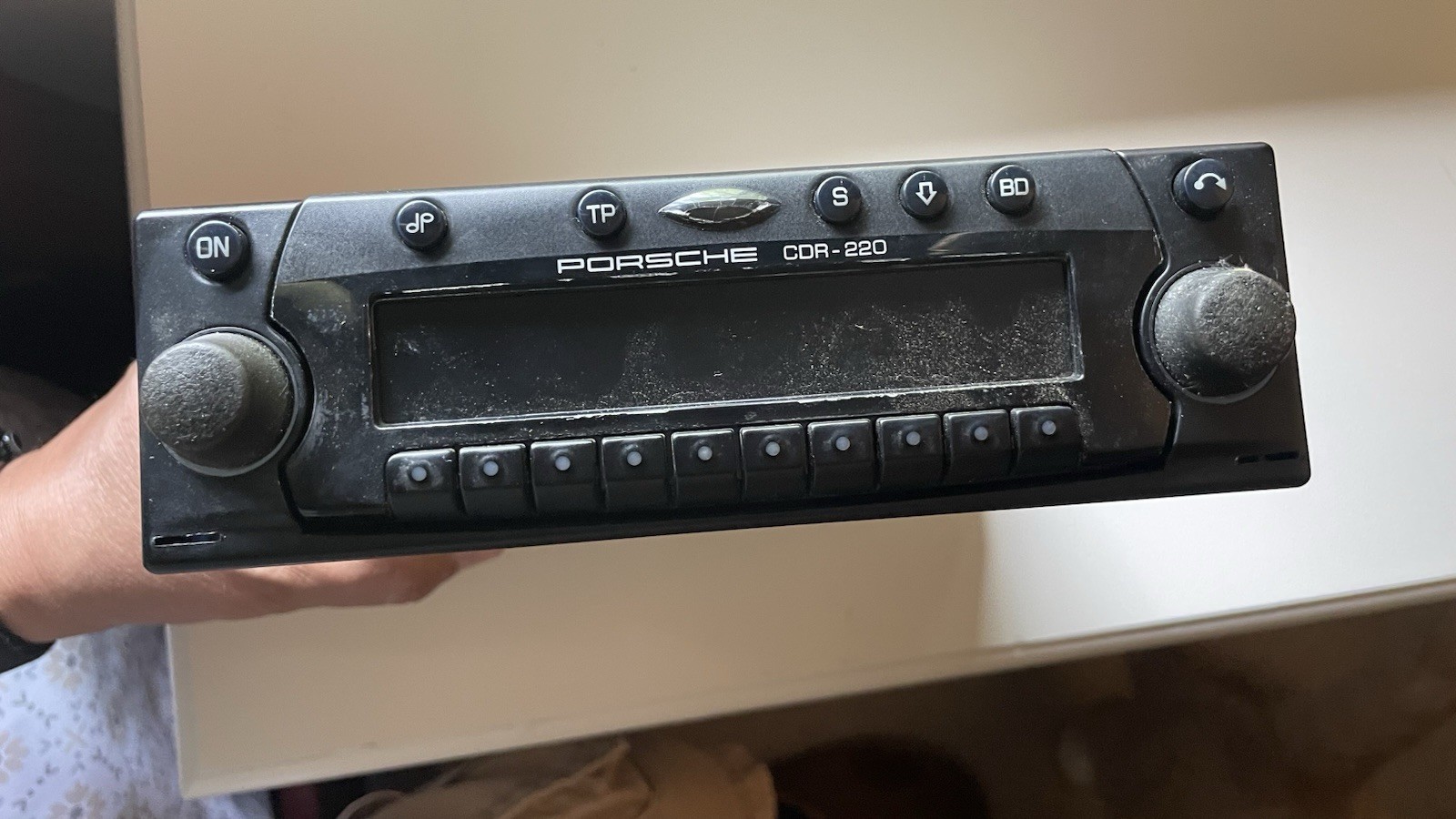 1997-2001 Porsche 911 Boxster Radio Stereo CDR220 CDR-220 99664512600 OEM Used
