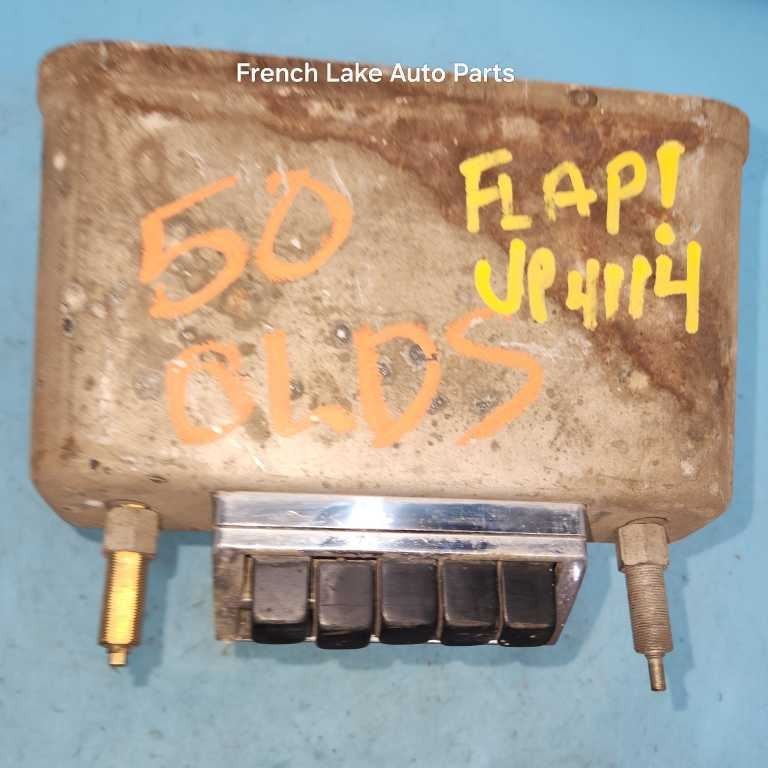 PARTS Radio 982543 Fits 1950 OLDSMOBILE Series 76 or 88 1245903