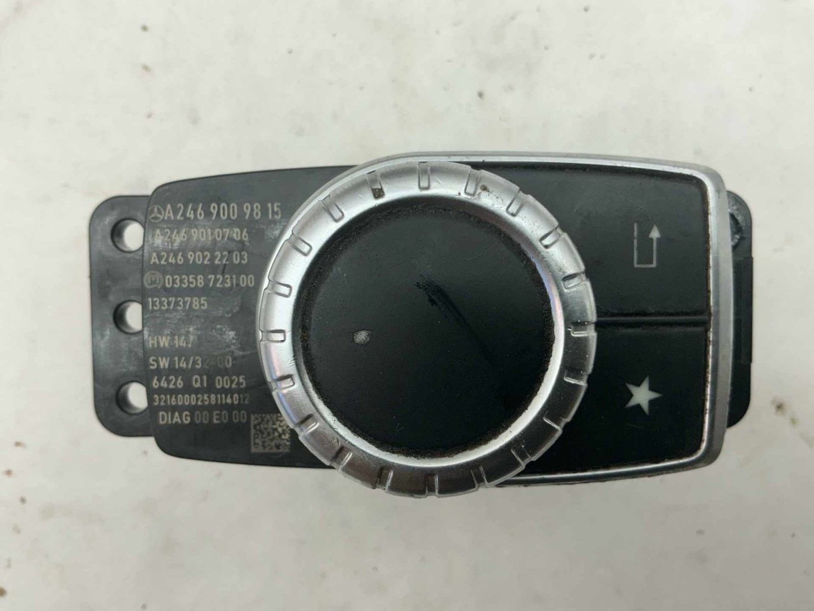 Audio & Visual Equip.(radio) MERCEDES GLA CLASS 15 16 17 GLA250 control
