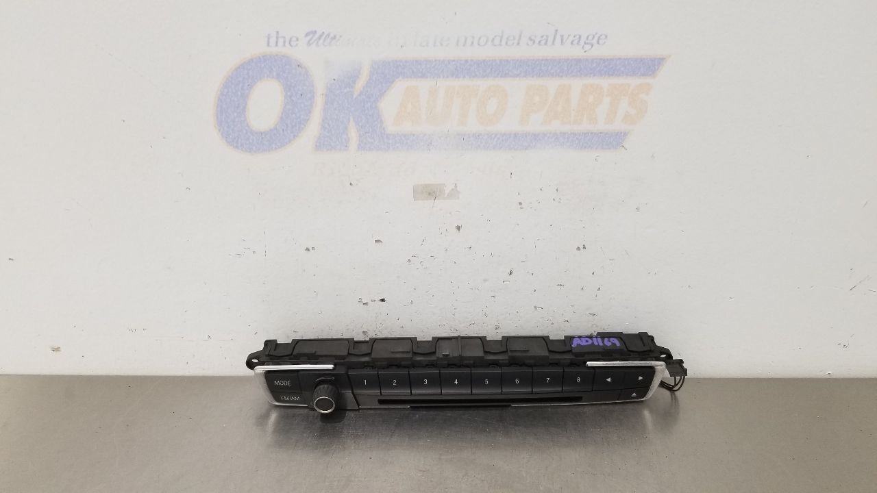 16 BMW M4 F83 RADIO AUDIO CONTROL PANEL DASH MOUNTED