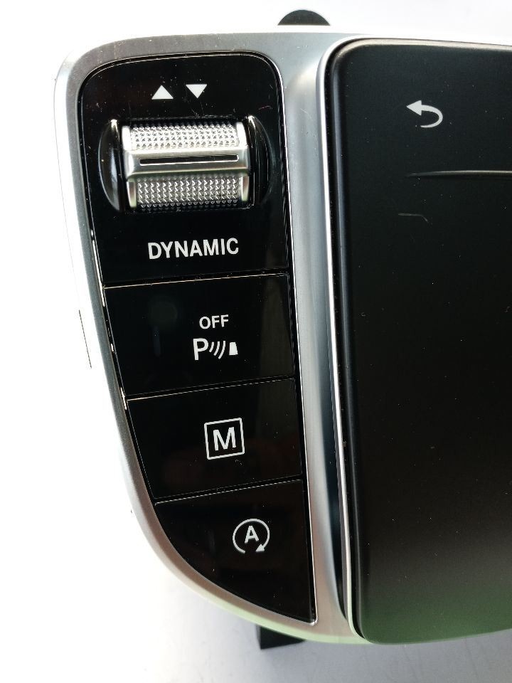 2021 Mercedes GLC300 OEM Radio Display Controls Console Mounted A2539002407