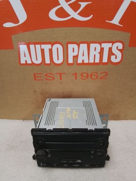 2005 F250 F350 RADIO AM FM CD SINGLE DISC 5C3T-18C869-AG