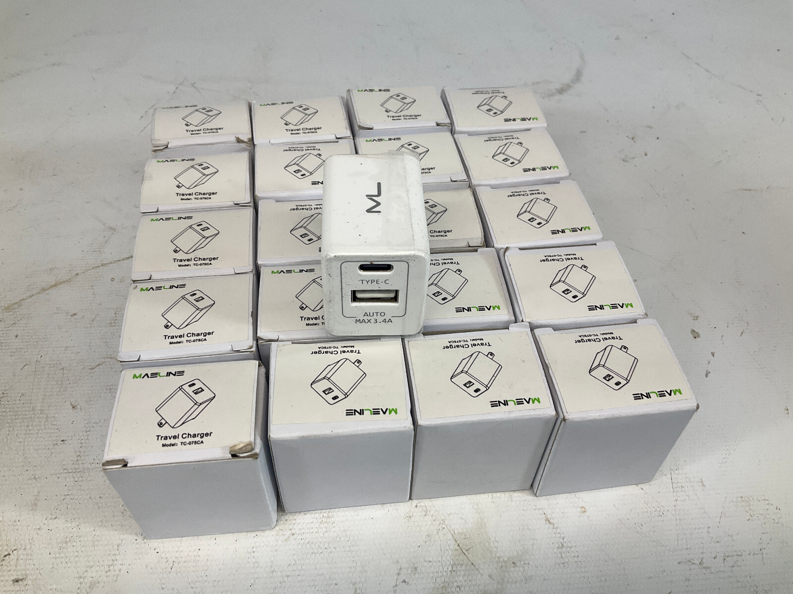 Maeline USB Type C & USB Charger Universal Dual Port Set Of 20 B