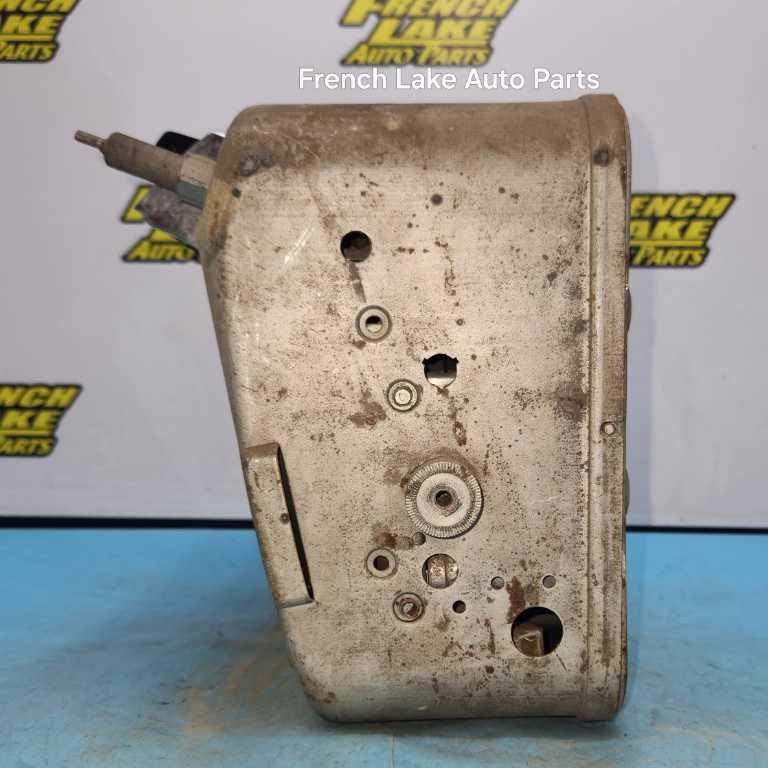 PARTS Radio 982543 Fits 1950 OLDSMOBILE Series 76 or 88 1245903