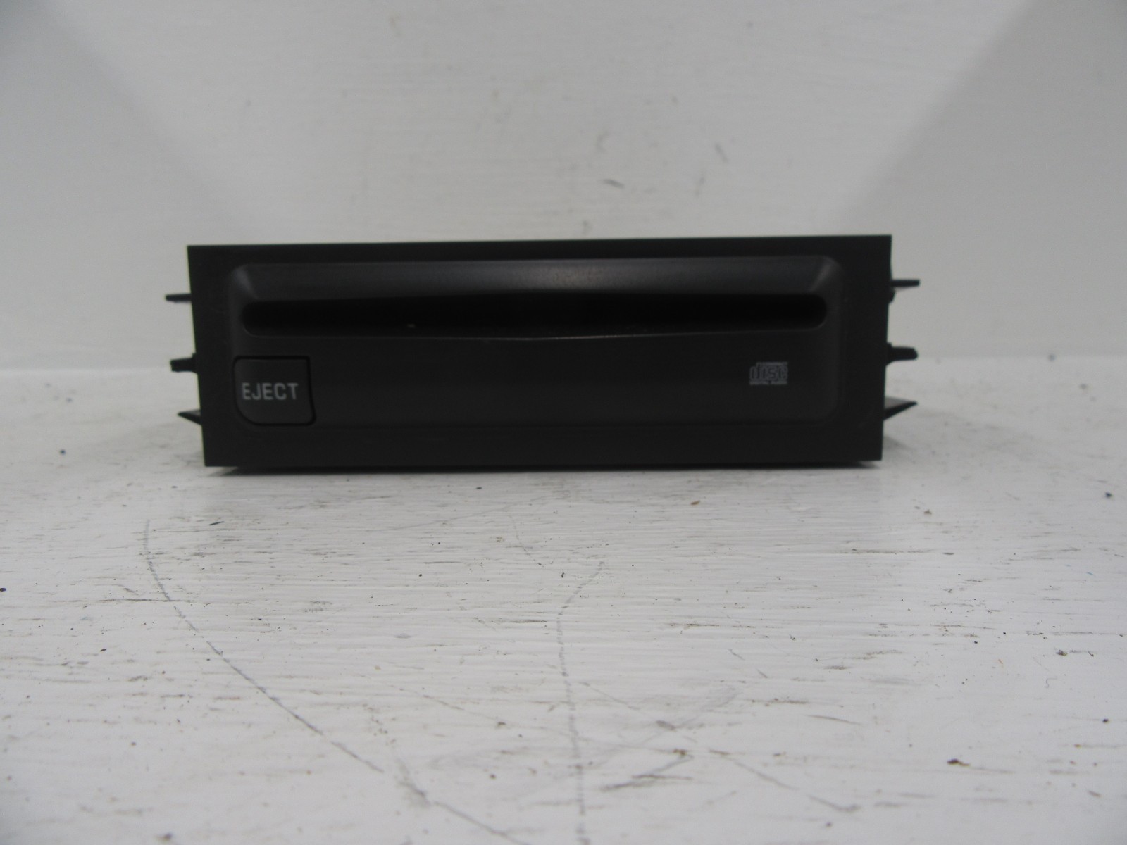 95-02 Chevrolet Silverado 1500 GMC Sierra Remote Slave CD Player 16240075