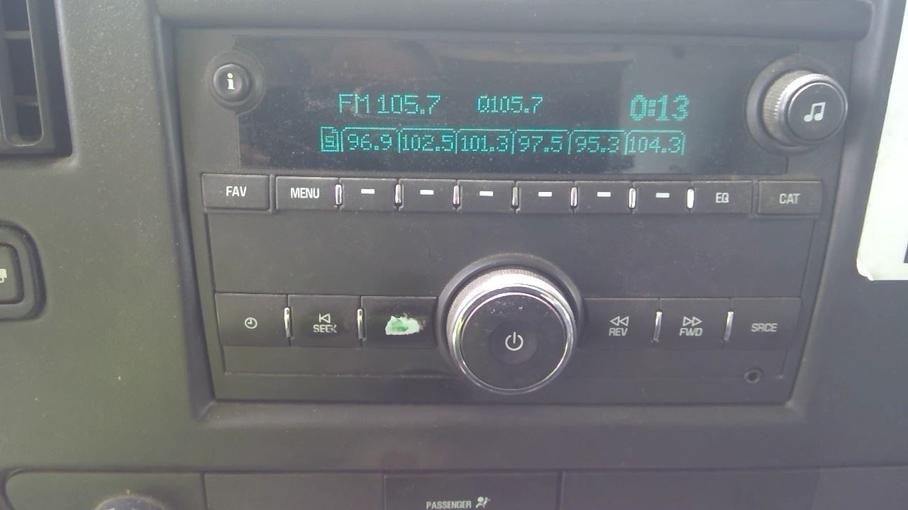Audio Equipment Radio AM-FM-CD-MP3-USB Fits 11-21 EXPRESS 2500 VAN 1361272
