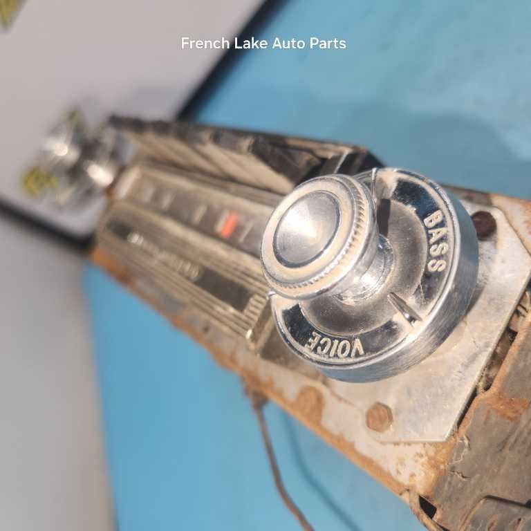UNTESTED A/M Radio Model 982252 Fits 1964 OLDSMOBILE F-85 1244798