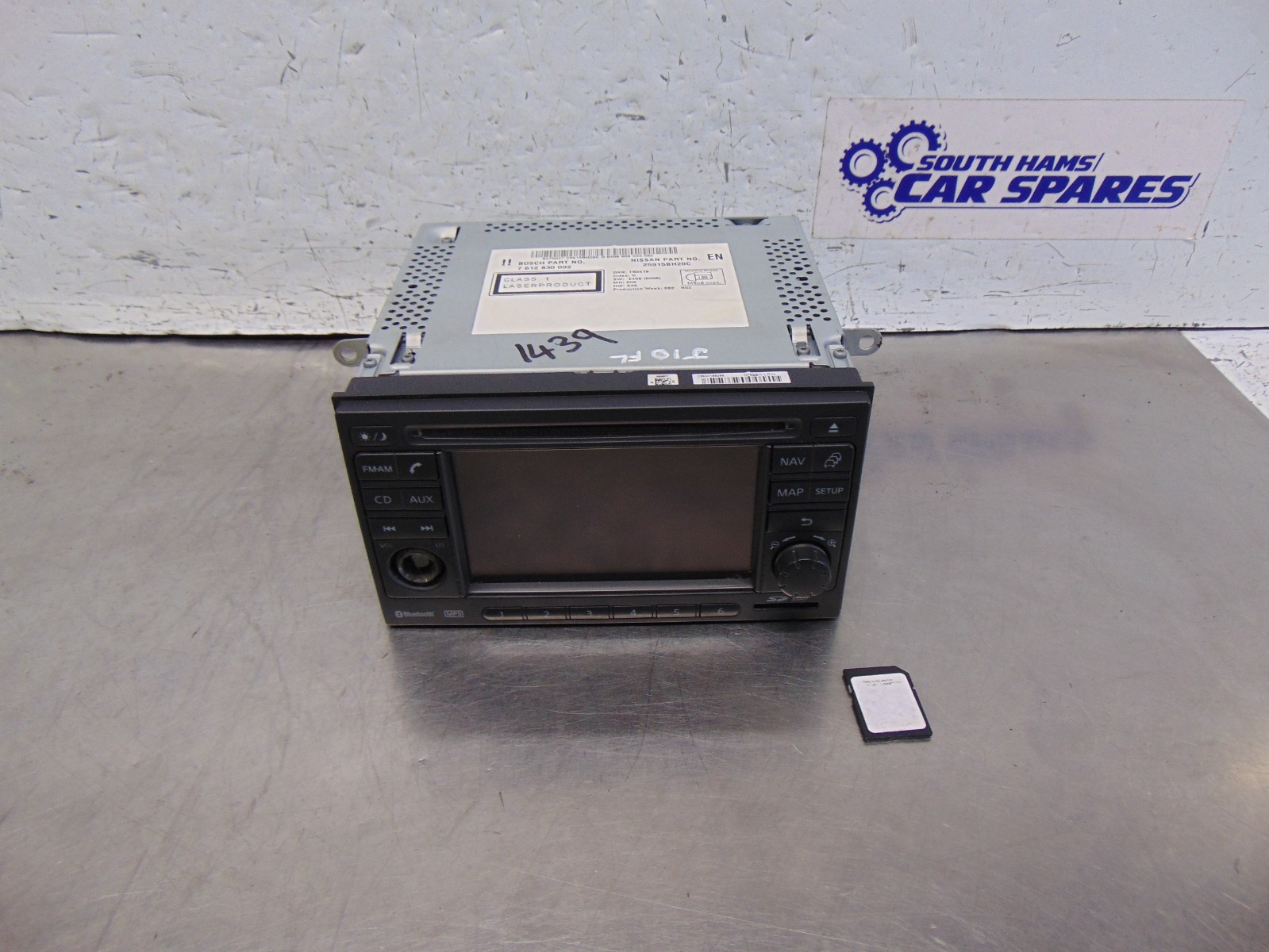 Nissan Qashqai Stereo Head Sat Nav J10 Facelift 10-13 CODE Maps SD Card
