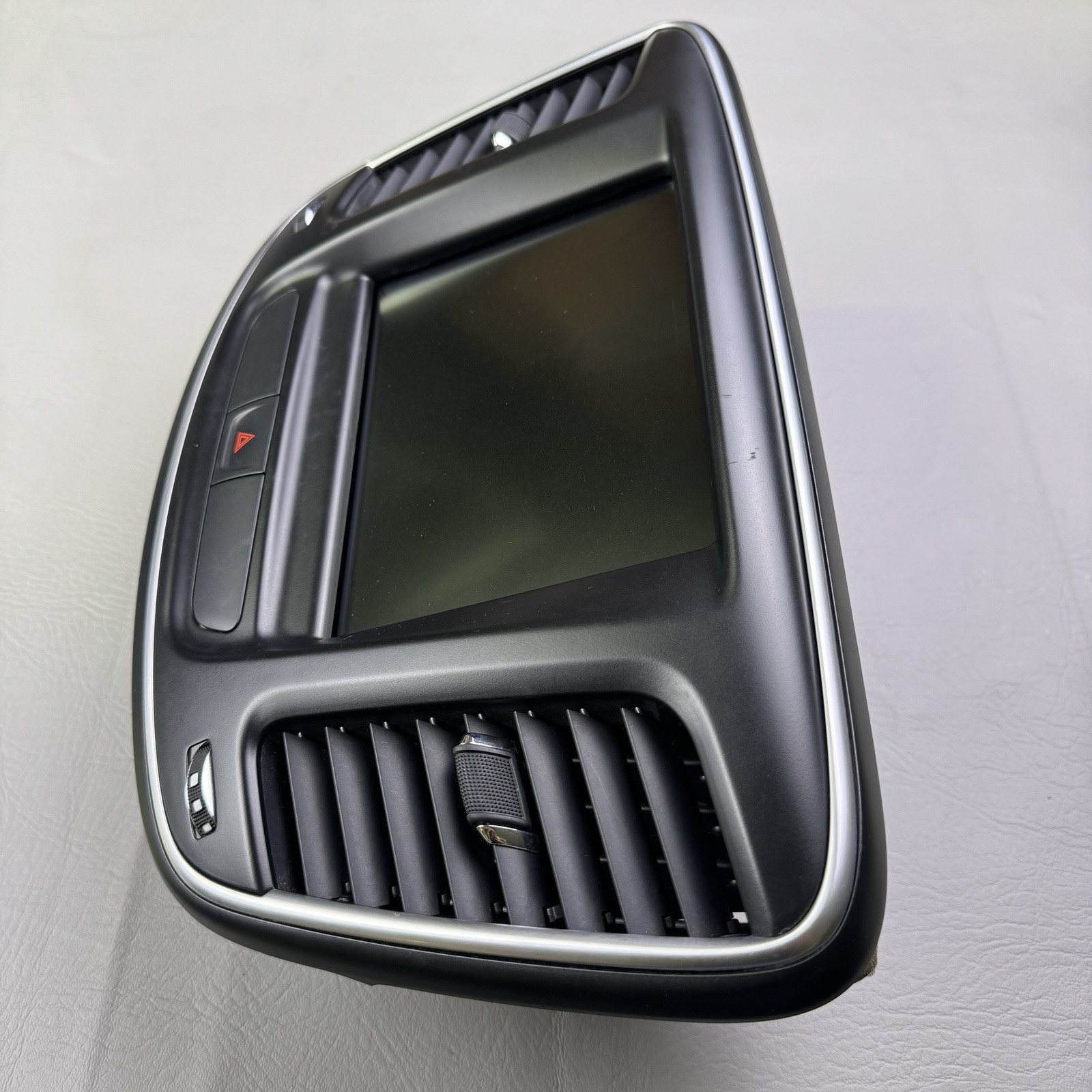 2015 Chrysler 200 Info Media Display Screen Head Unit VP3 NA W/ Air Vents OEM