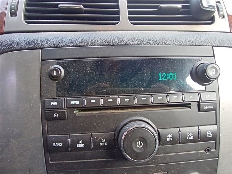 Audio Equipment Radio AM-FM-CD-MP3-USB Fits 11-18 EXPRESS 2500 VAN 668996
