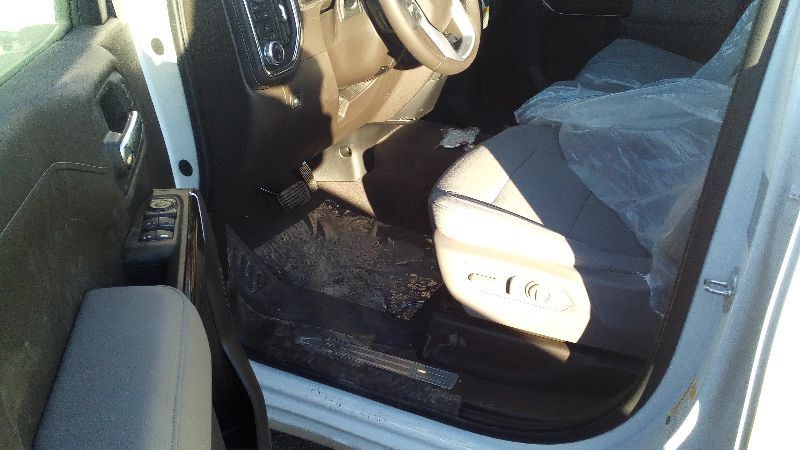 84610616 Radio Receiver Fits 19 SILVERADO 1500 PICKUP 8682355