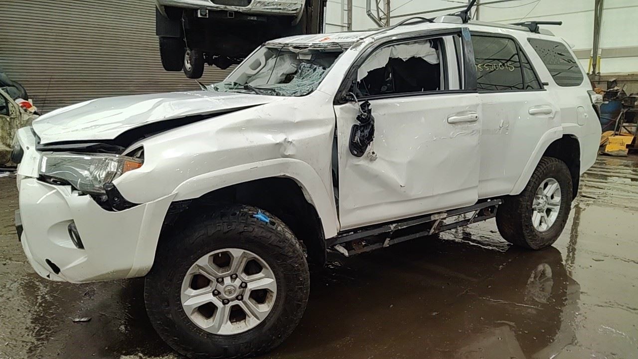 Audio Equipment Radio Display And Receiver Am-fm-cd Fits 16-18 4 RUNNER 7007432
