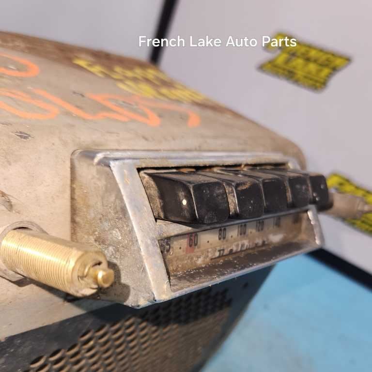 PARTS Radio 982543 Fits 1950 OLDSMOBILE Series 76 or 88 1245903