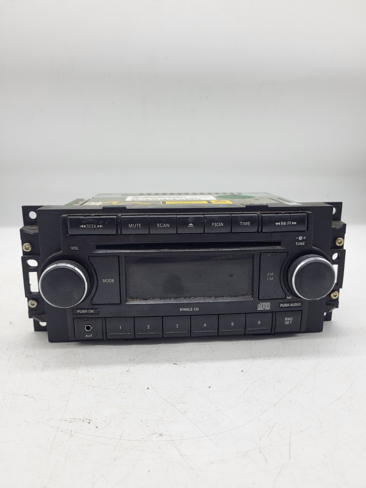 2006 2007 2008 Dodge Ram 1500 Truck Factory Radio MP3 CD Player P05064173AK OEM
