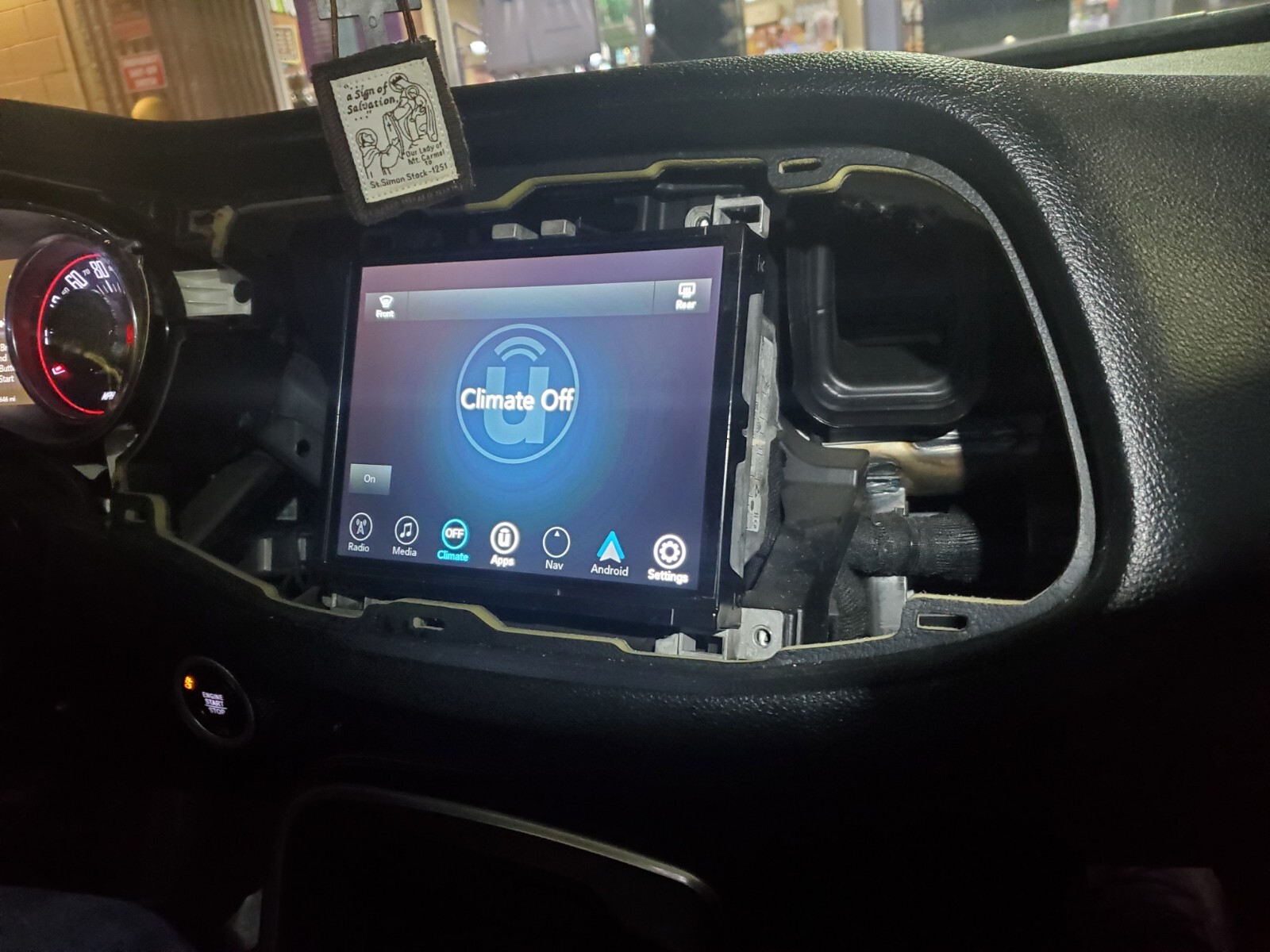 17-23 UConnect 8.4 UAQ 4C Challenger Charger 300 With Code