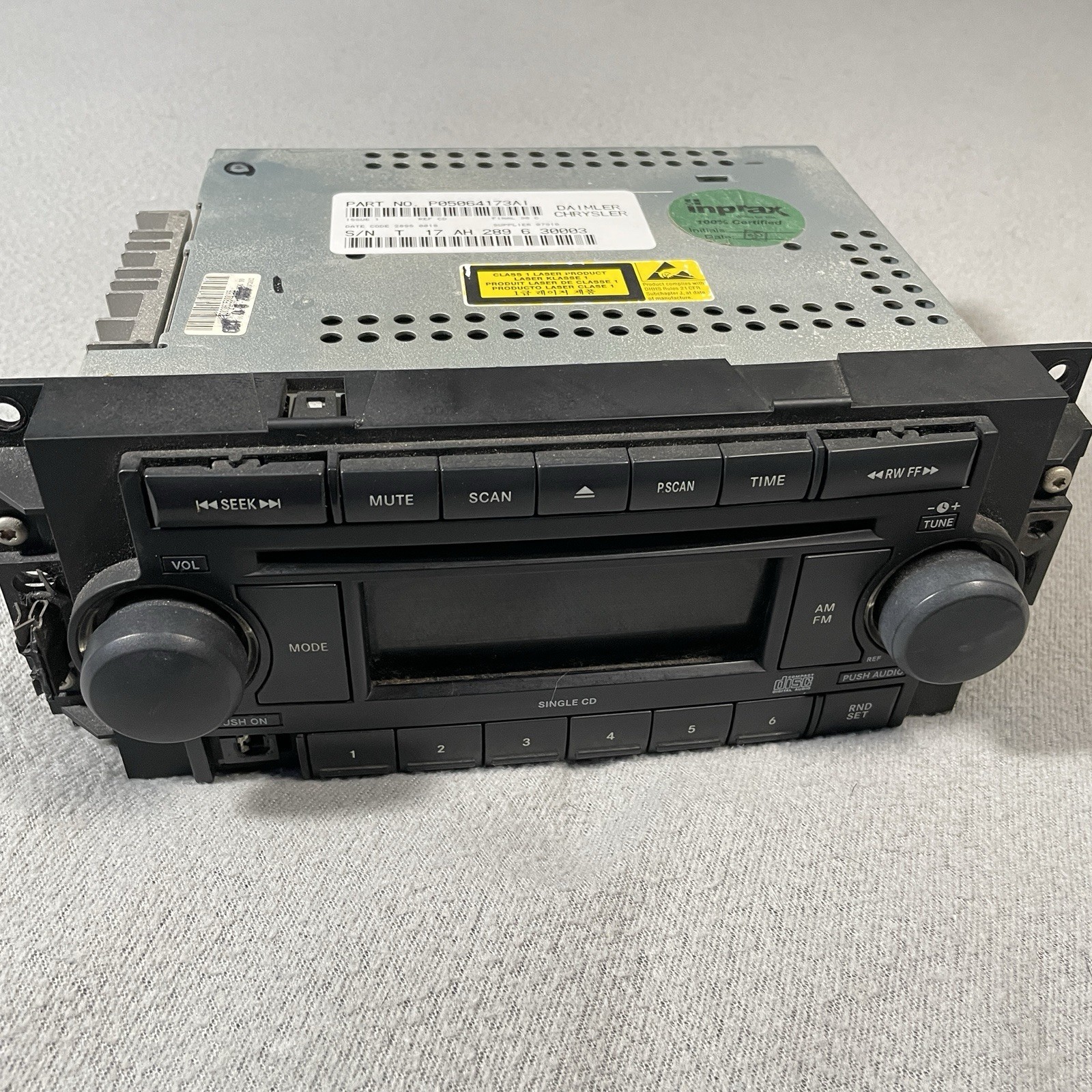 05-09 Radio Unit Chrysler Dodge Jeep Vehicles CD AUX P05064173AI OEM