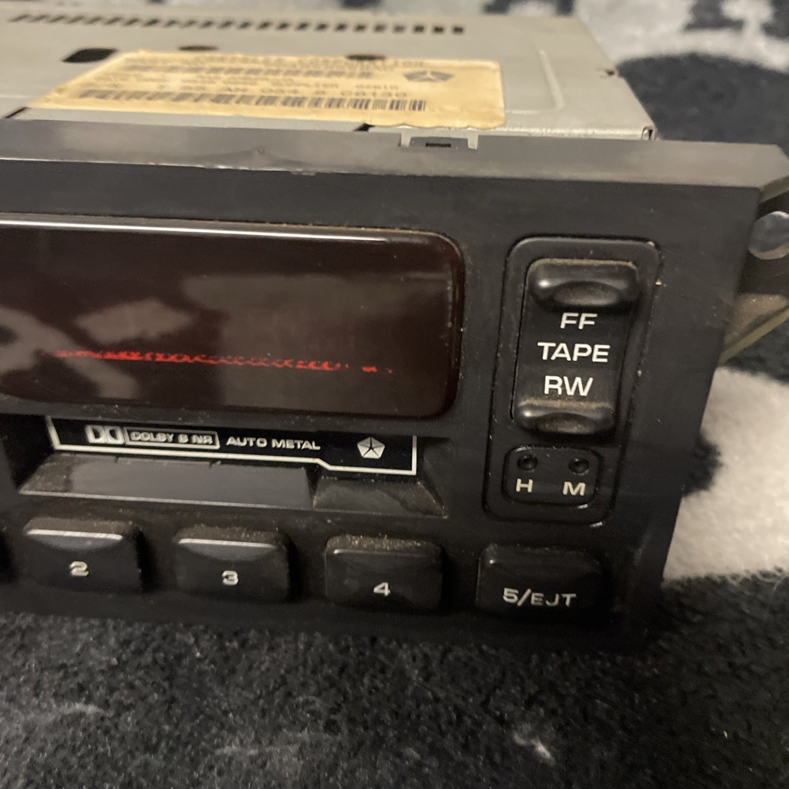 OEM Chrysler Dodge Jeep Infinity AM/FM Cassette Radio P04858558AC – NOS Untested