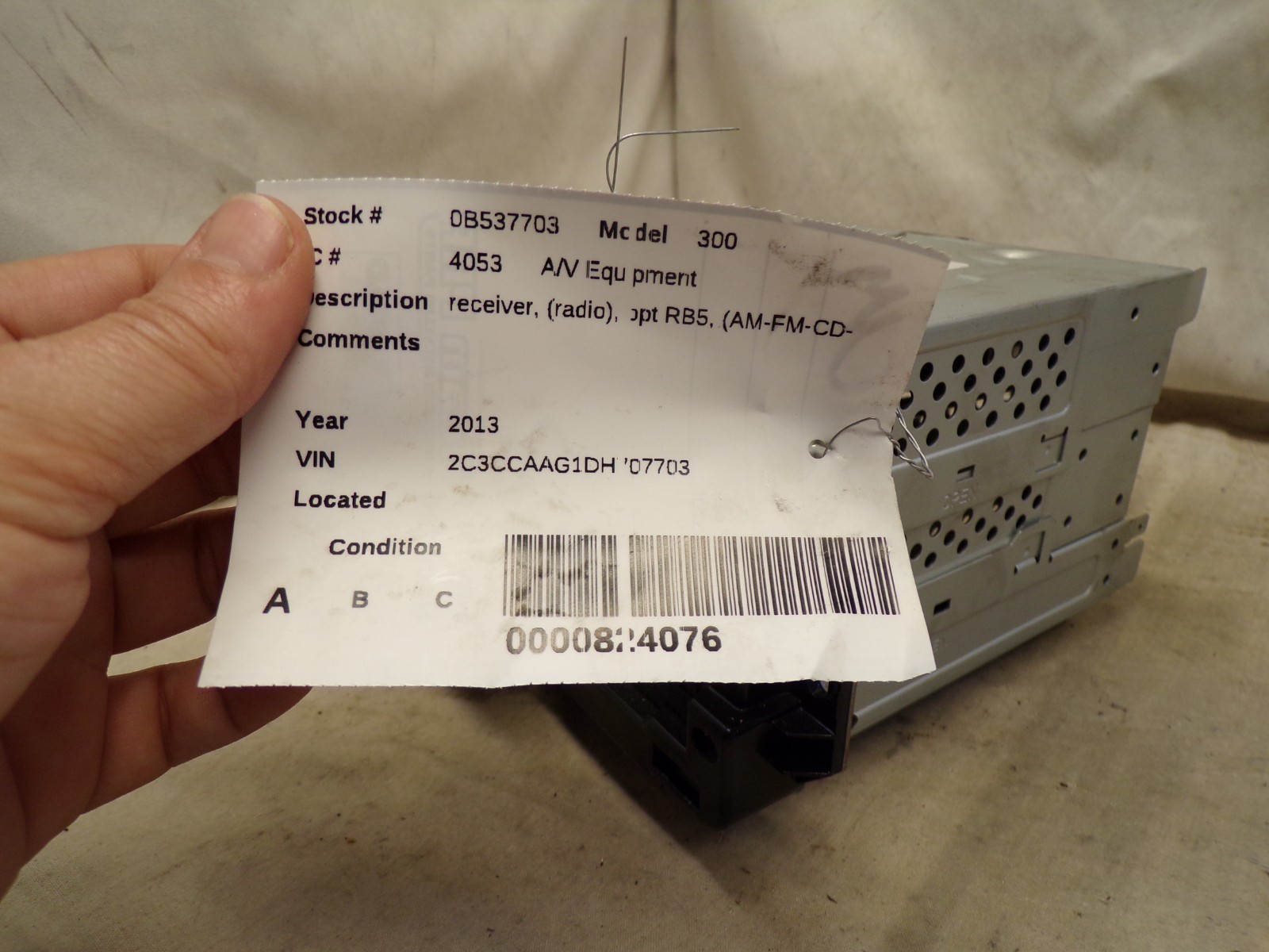 13 Chrysler 300 Radio Cd MP3 RB5 P05091367AH B1016