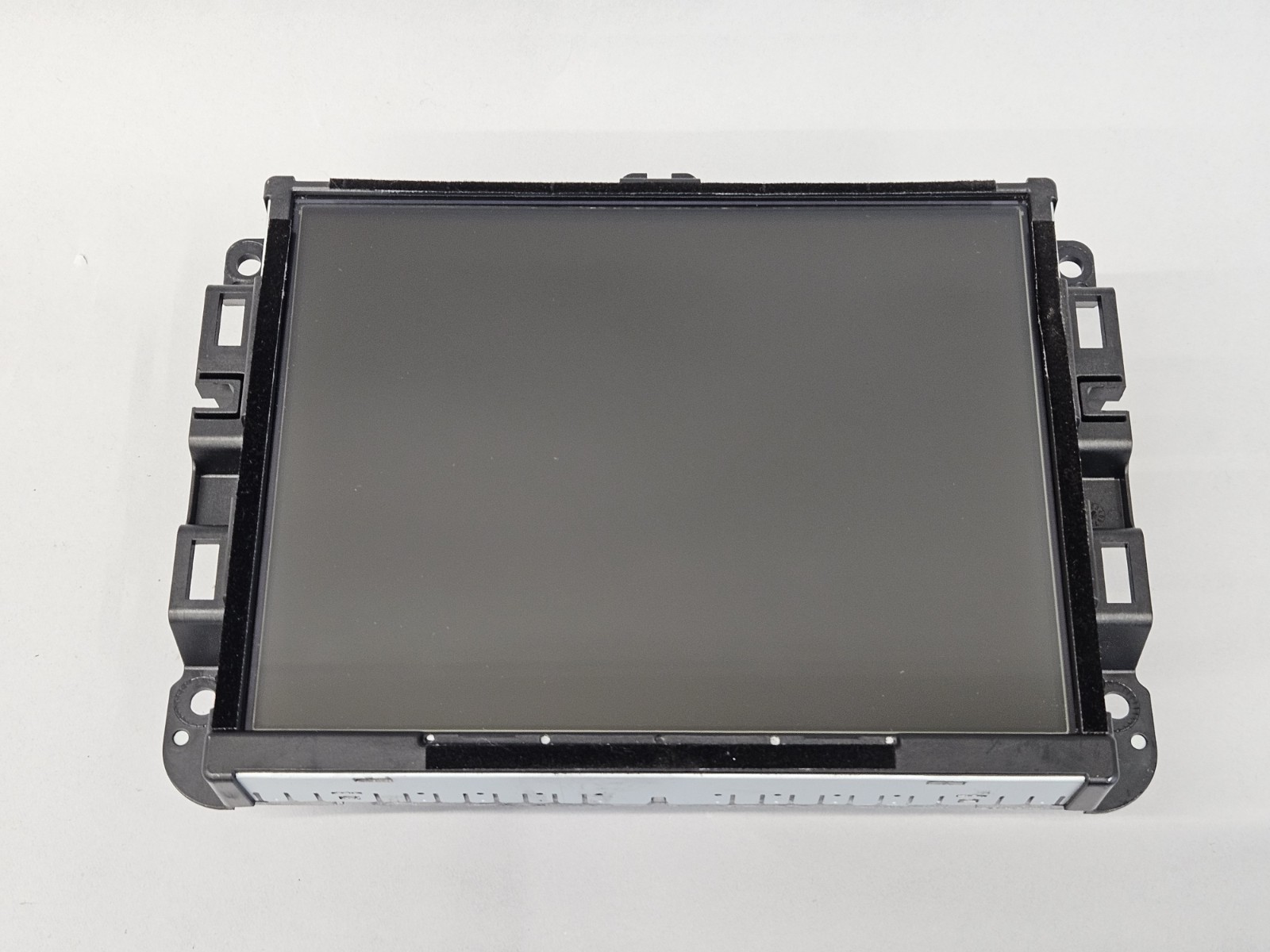 2015 Cherokee / Ram Pickup 8.4″ VP4 GPS Radio Receiver UConnect OEM 68238619AE