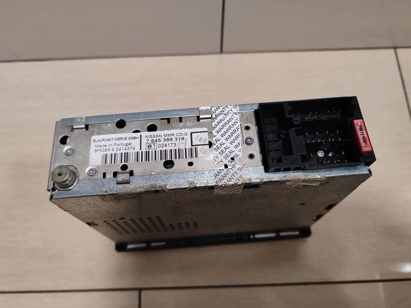Nissan Note E11 CD player radio player radio 7645389318 unknown security code