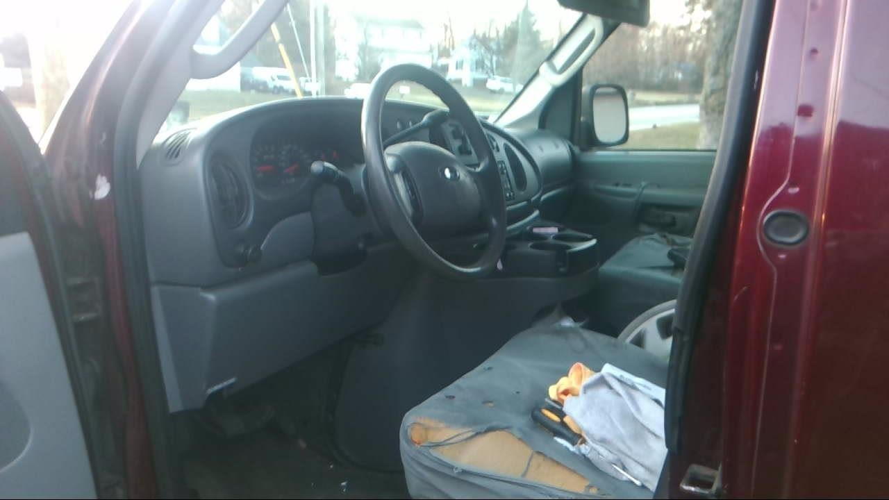 Audio Equipment Radio Am-fm-cd Single Disc Fits 05-07 FORD E150 VAN 808049
