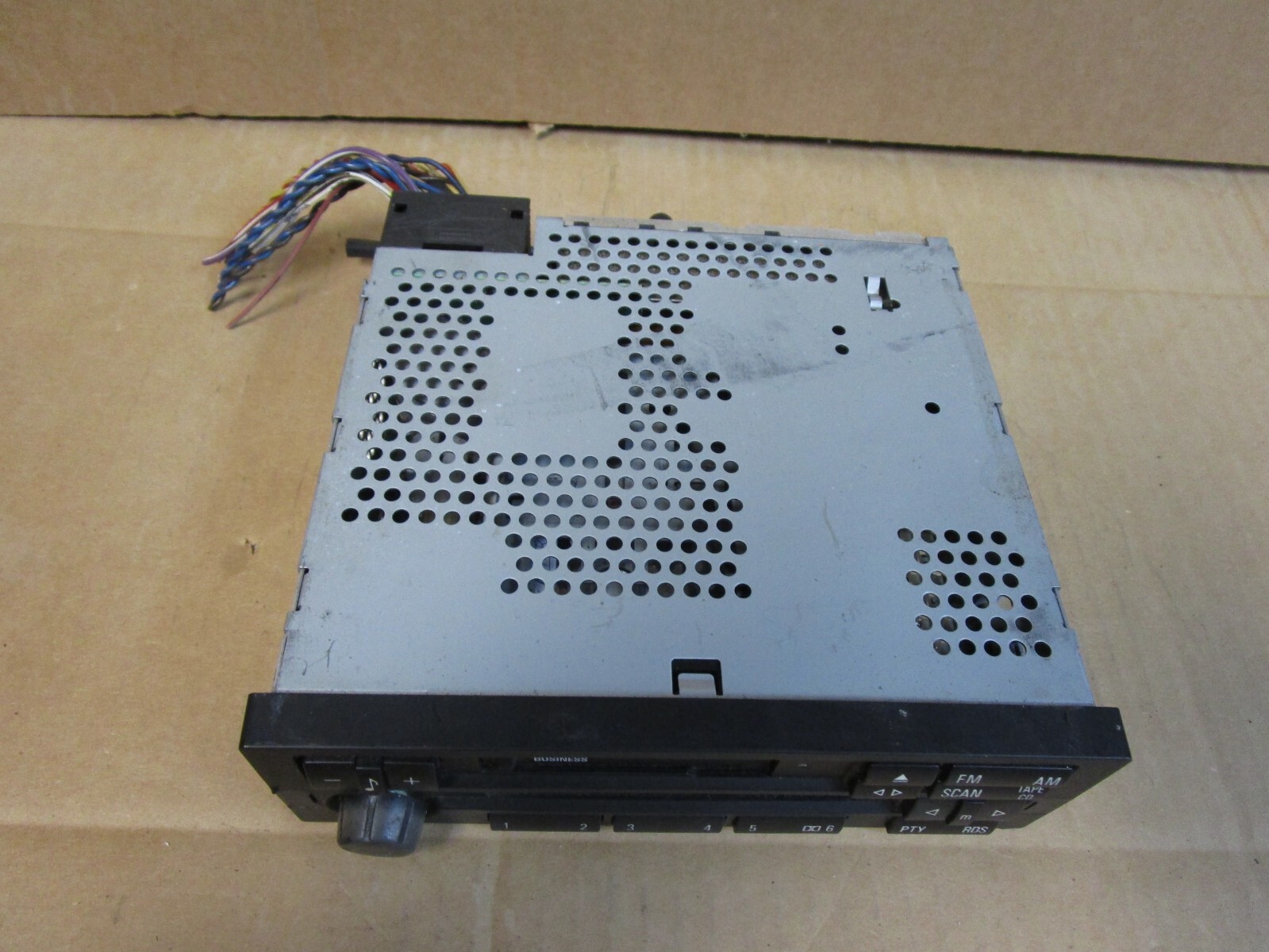 92-99 BMW Z3 Radio Stereo Cassette Player Receiver Audio AM FM 65128375949