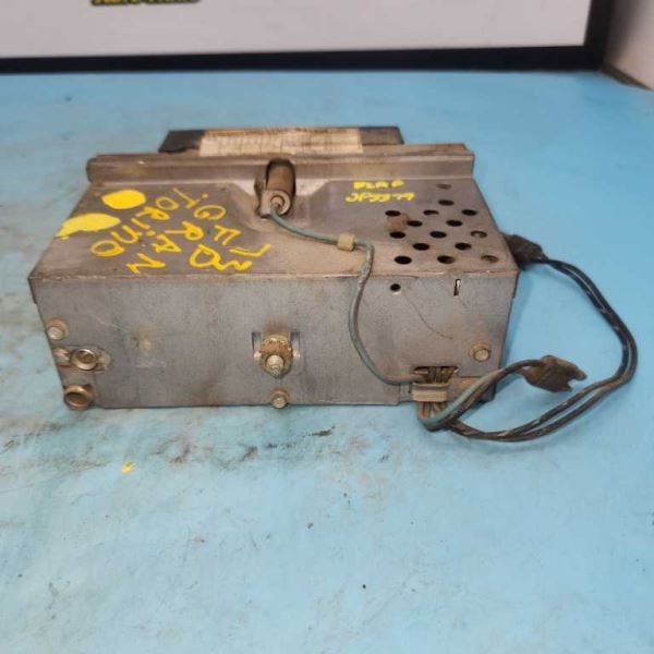 AM Radio “D30A-18806” Fits 1973 GRAN TORINO “UNTESTED” 11420