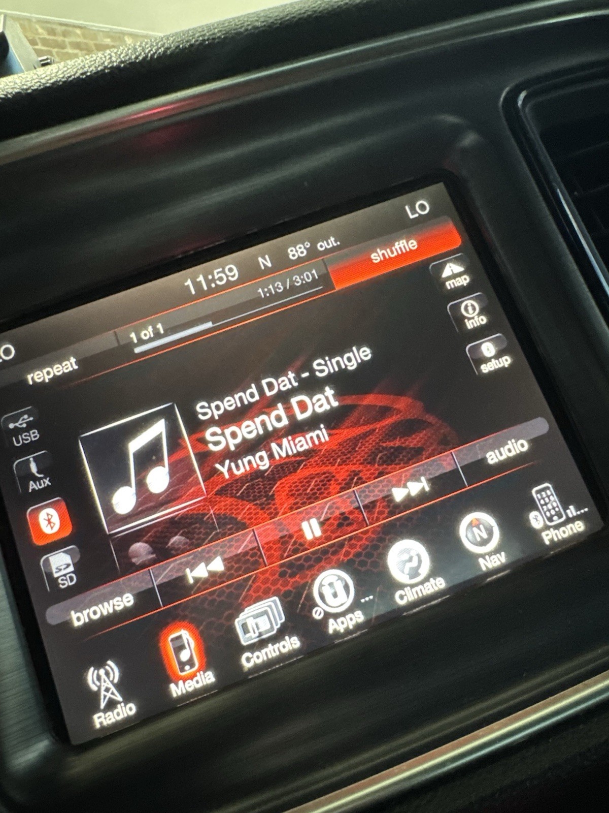 8.4 Inch Uconnect radio 2015-2023 dodge challenger charger or Chrysler