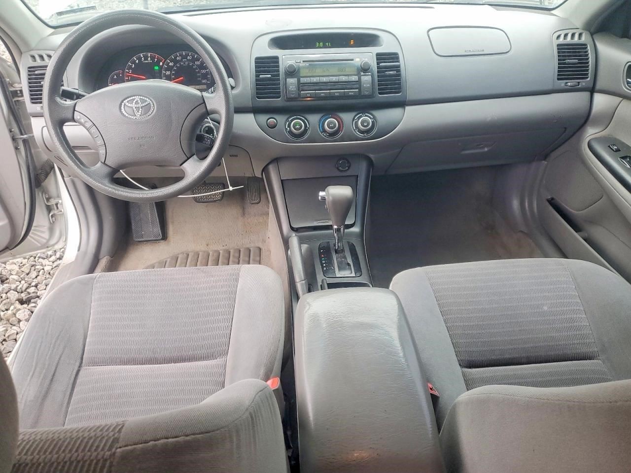 Audio Equipment Radio Receiver With CD Le Fits 05-06 CAMRY 32047163