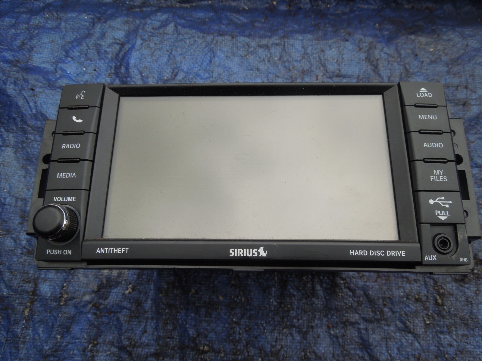 2012 Dodge Caravan RHB cd player radio assembly navigation OEM sirius MP3 30pp
