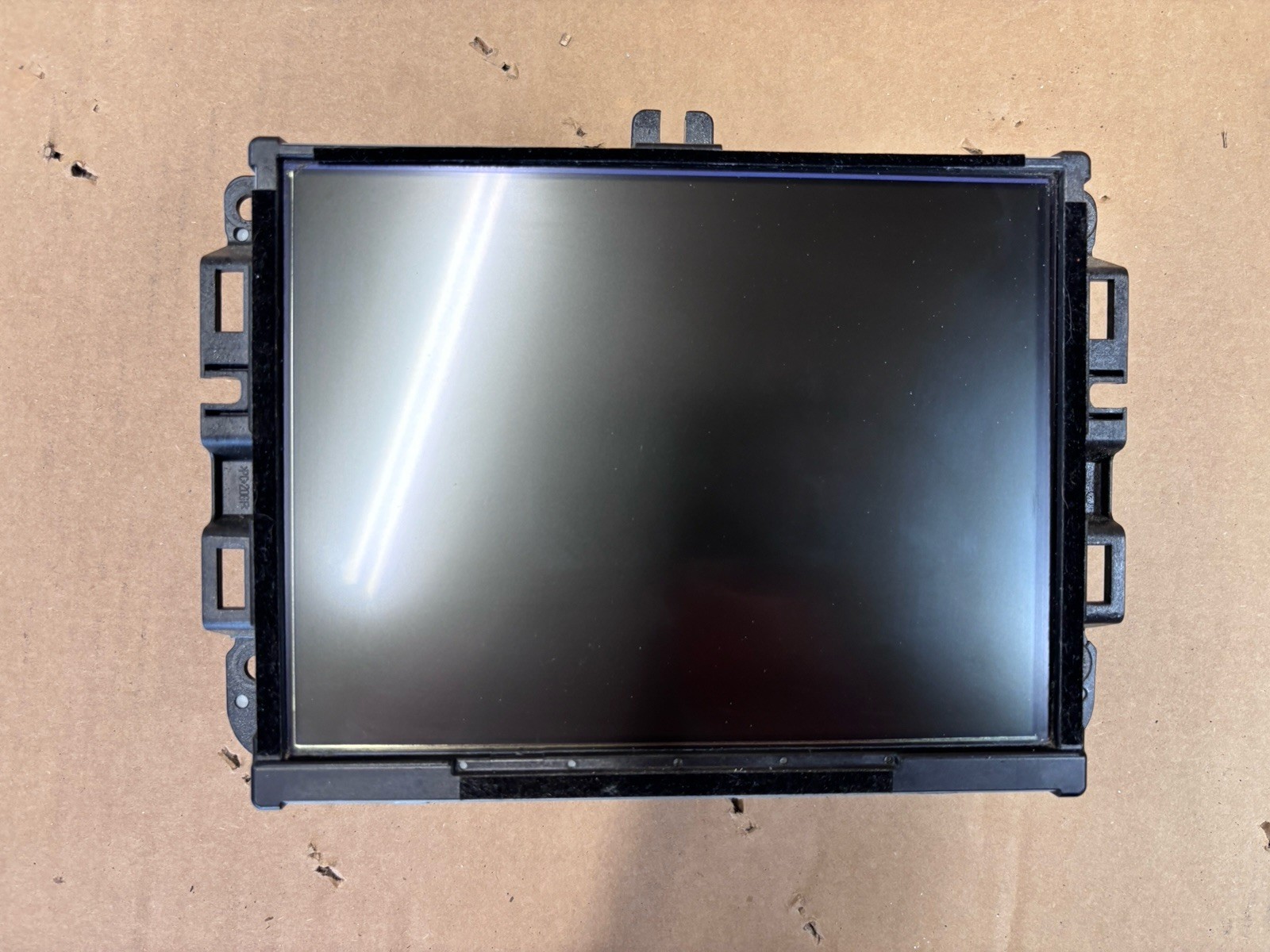 2014-2018 Jeep Grand Cherokee GPS UConnect Navigation 8.4AN VP4 Radio Upgrade
