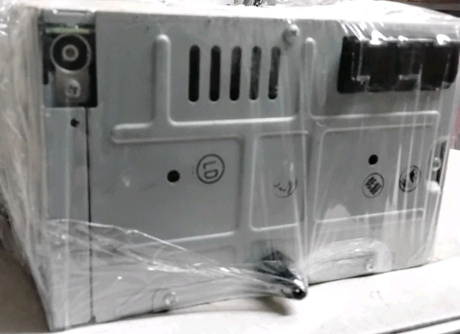 2009 Chevy Equinox Radio Cd Player W Aux