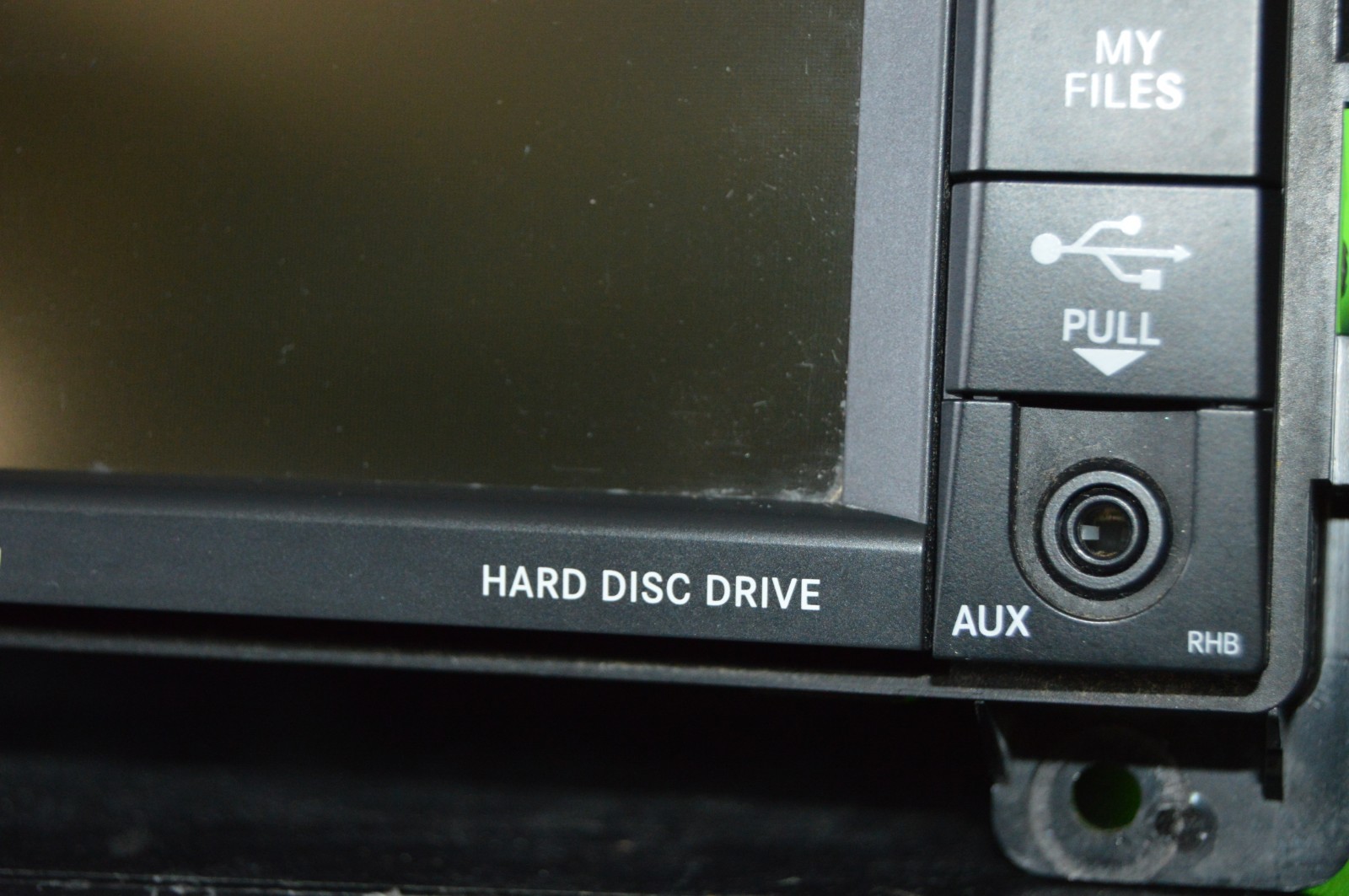 11 12 13 Dodge Durango MyGig RHB Navigation CD Player Radio Stereo P05091192AB