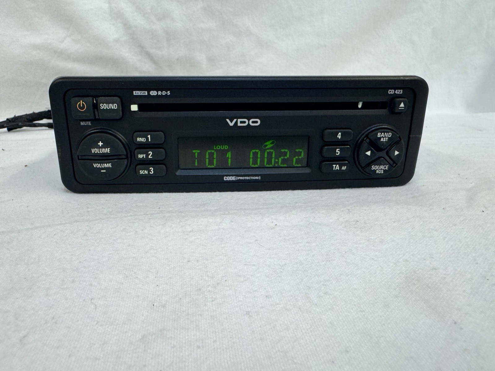 VDO CD423 CAR RADIO STEREO PLAYER HEAD UNIT GREEN DISPLAY