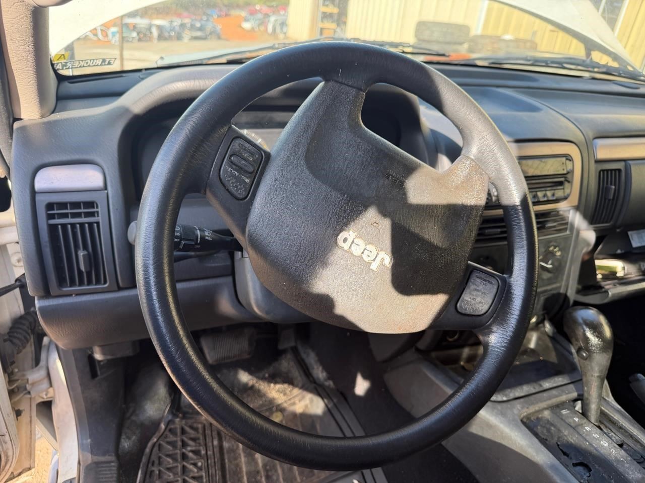 Audio Equipment Radio Am-fm-integral 6 CD Changer Fits 05-06 08-10 VIPER