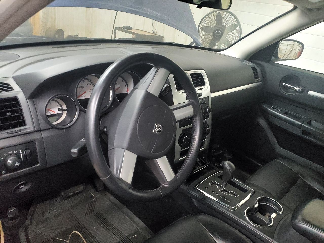 Audio Radio Display And Receiver Radio ID RES Fits 08-10 300 1848436
