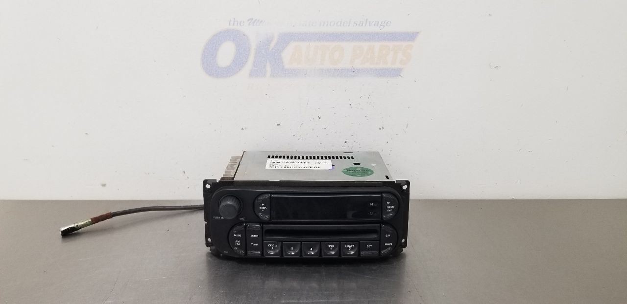 06 JEEP WRANGLER TJ RADIO AUDIO RECEIVER HEAD UNIT 05091506AE
