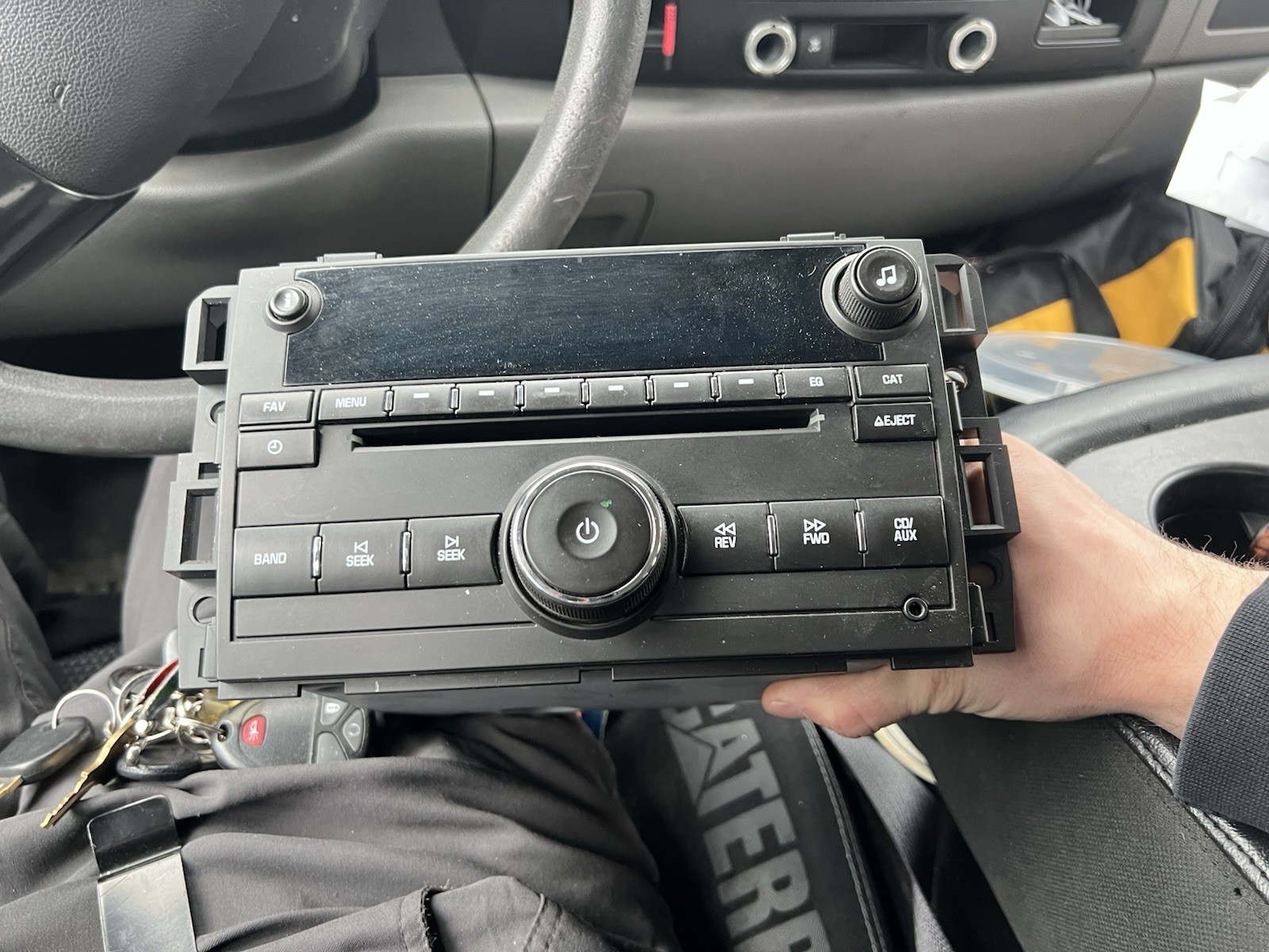 Chevy Silverado Radio