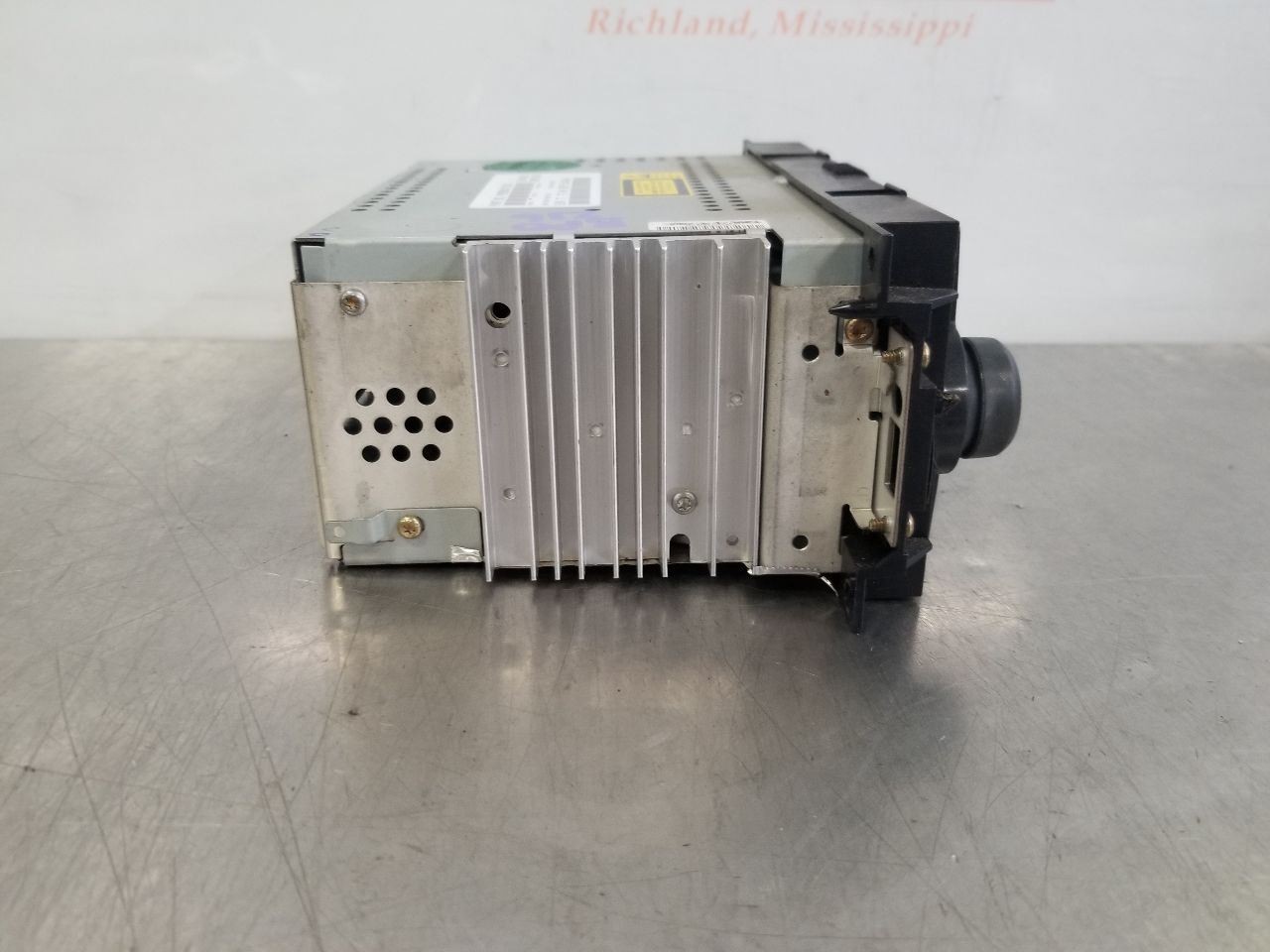 06 2006 DODGE DAKOTA SLT RADIO AUDIO RECEIVER 05064173AD