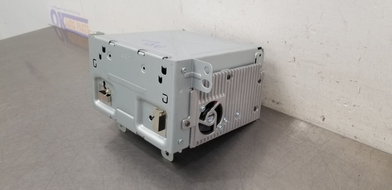 14 CHEVY CAMARO SS RADIO AUDIO RECEIVER 23184130 OPTION UFU