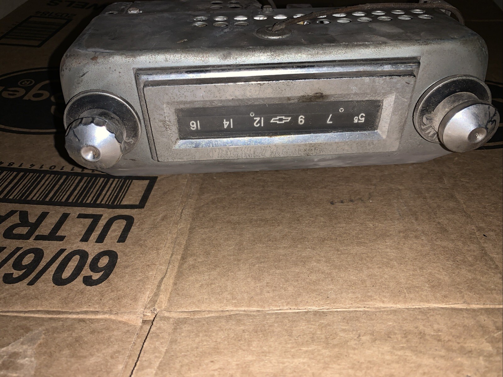 Chevrolet 1955-1956 AM Radio W/ Nice Face Chrome and Knobs in Unknown Condition