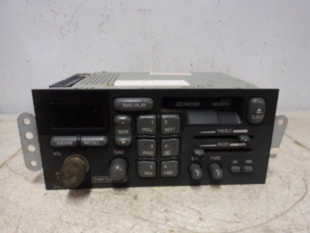 Stereo Radio AM FM Cassette 16178092 Fits 96-00 GRAND AM B160-86743