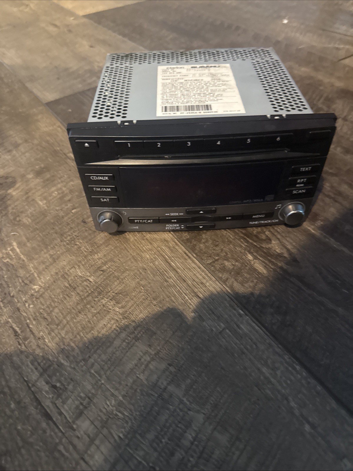 Subaru 86201FG601 Stereo Digital Radio CD Player Silver Black WORKING