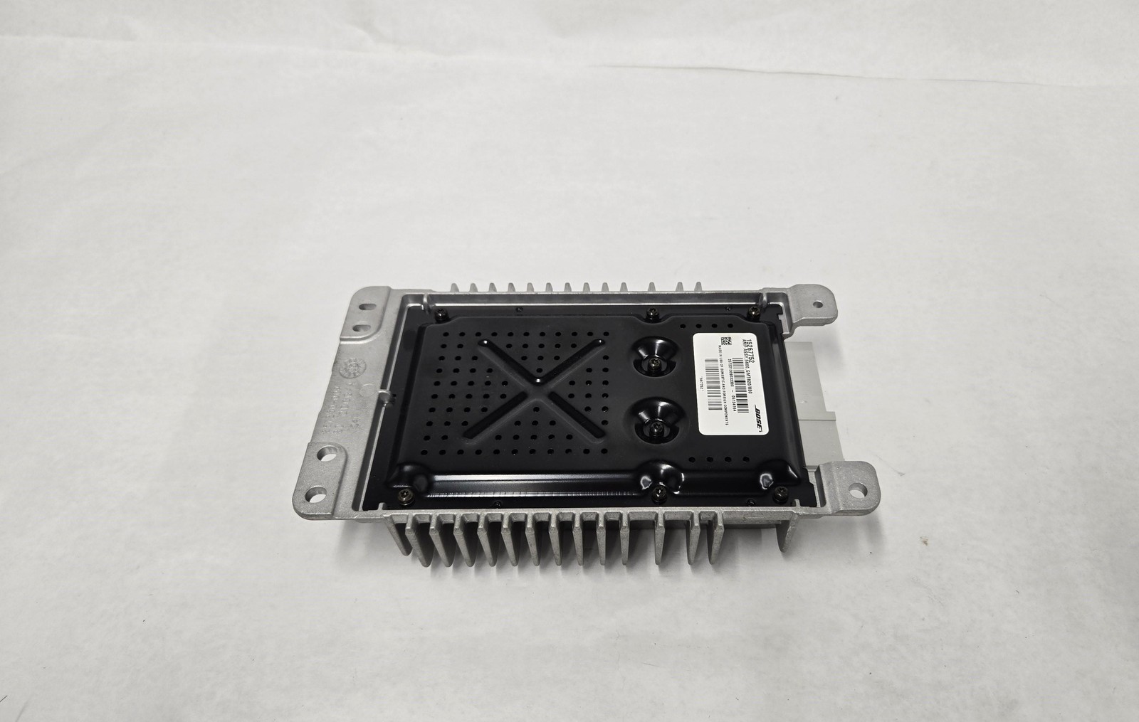 2003-06 GMC Yukon XL K1500 5.3L Radio Audio Stereo Amplifier Amp ID-15267752 OEM