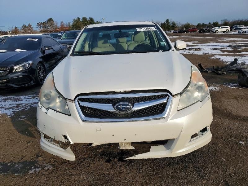 2010-2012 Subaru Legacy AM FMRadio AM FM6CD OEM 1542429