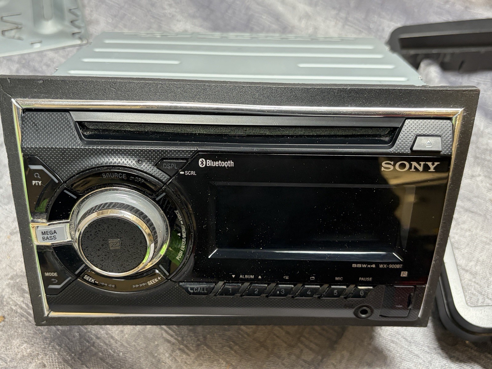 Sony WX900BT Bluetooth Car Stereo **UNTESTED/NOT WORKING**